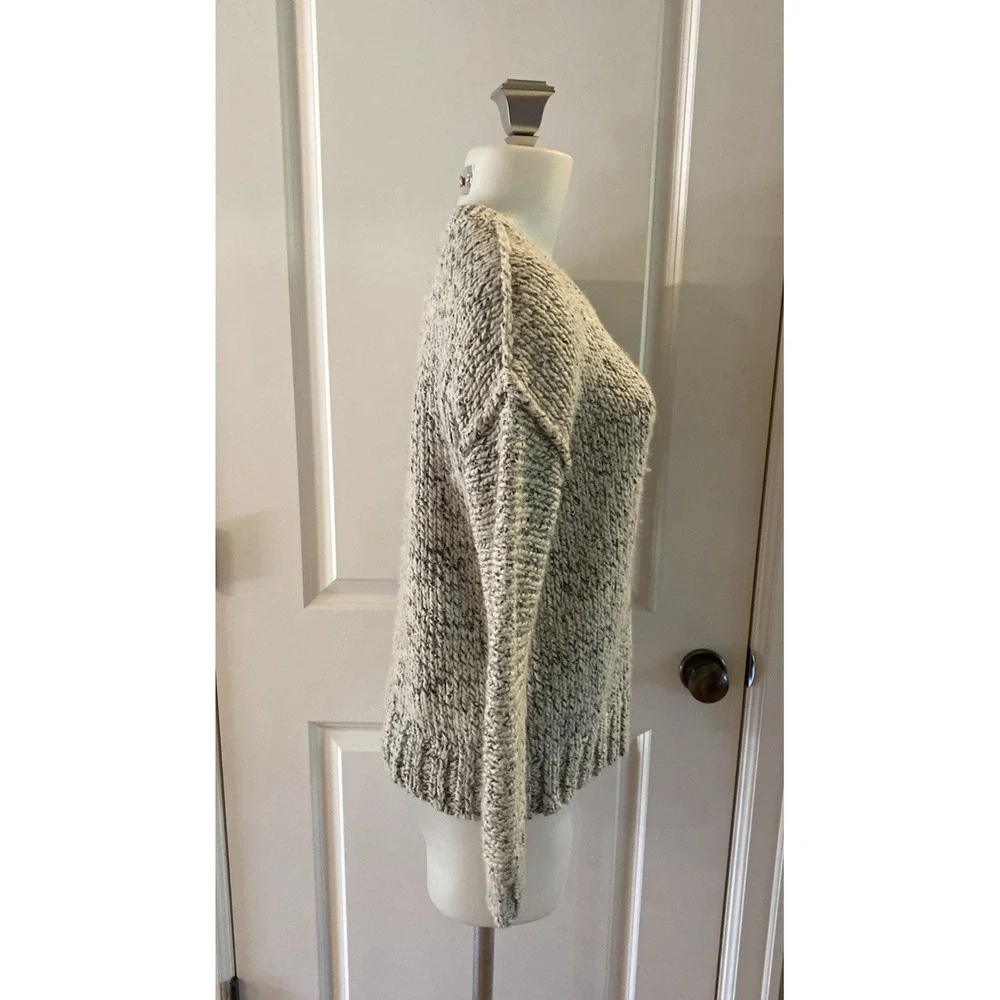 J. Crew Chunky Knit Ivory Gray Crew Neck Sweater Size S Cotton Wool Alpaca Women